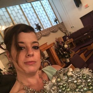 Meet your Posher, Lacie